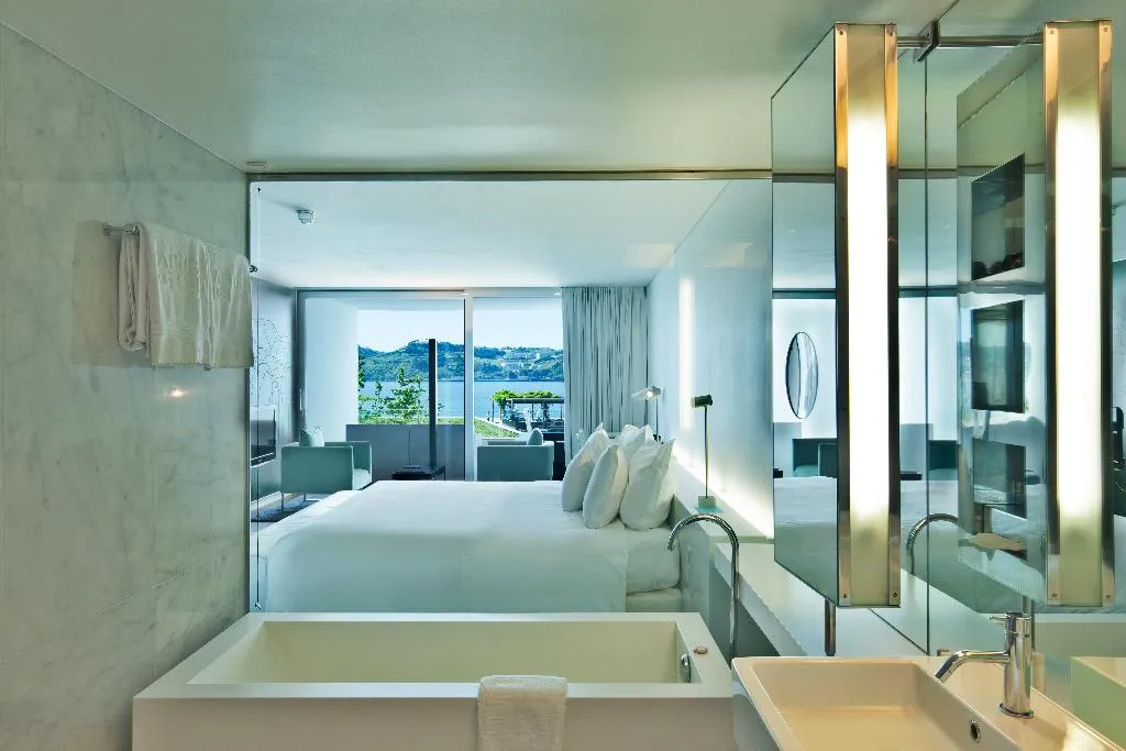 DOUBLE CLUB PREMIER Room, Altis Belem Hotel & Spa, a Member of Design Hotels, Lisbon