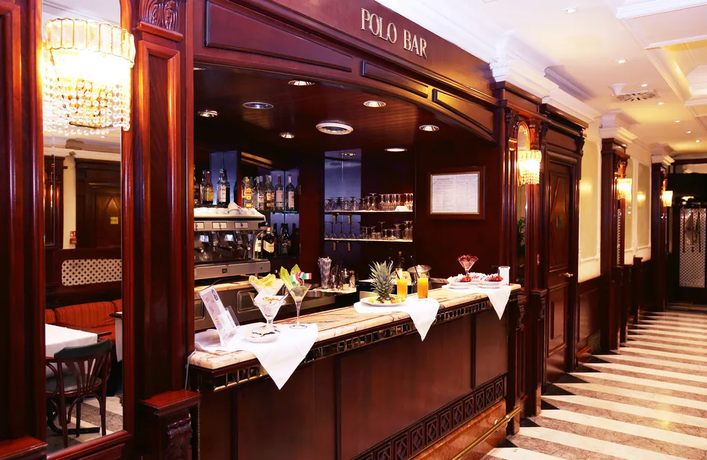 Lobby, Regent, Rome