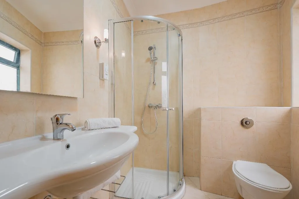APARTMENT POOL VIEW TWO BEDROOMS Room, Xemxija Bay Hotel, Malta