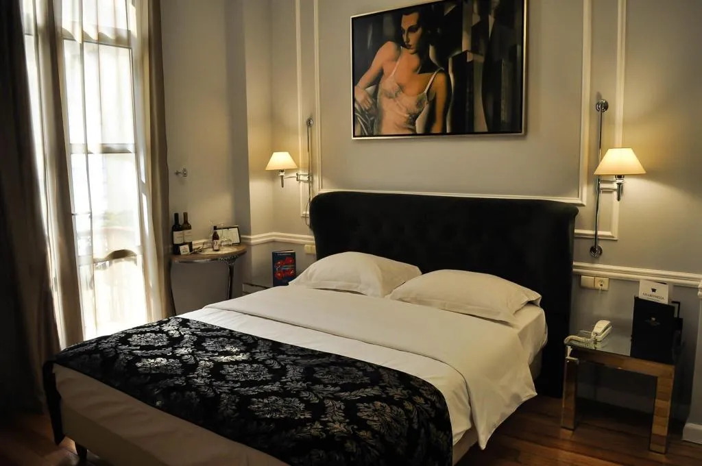 Room, Andromeda, Halkidiki