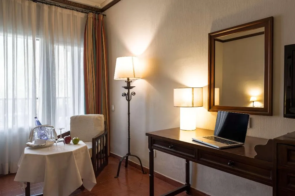 DOUBLE STANDARD Room, Parador de Manzanares, Madrid