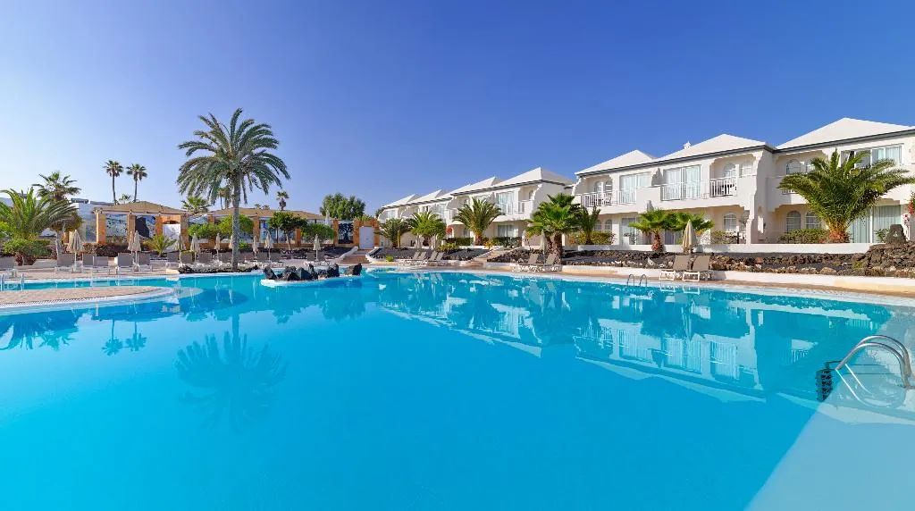 Pool, H10 Ocean Suites, Fuerteventura