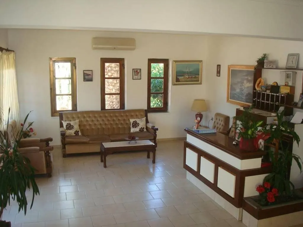 Lobby, Aghas, Crete