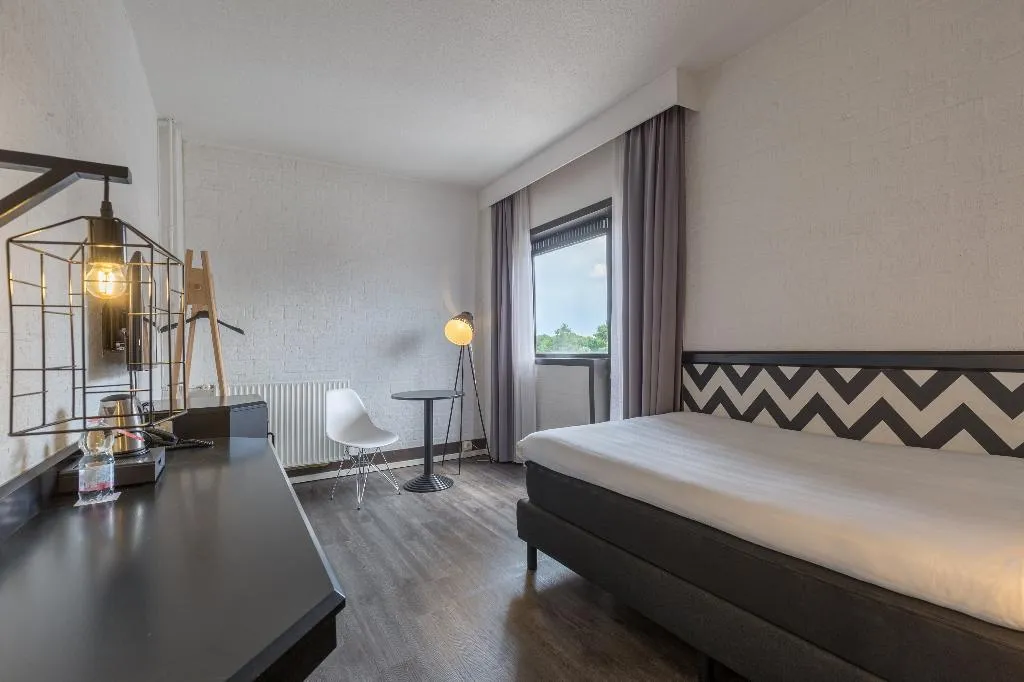 SINGLE COMFORT Room, Leonardo Hotel Lelystad City Center, Amsterdam