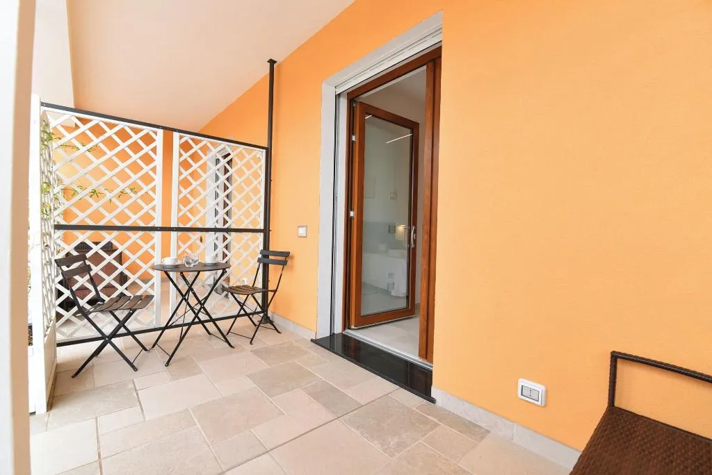 Room, Casa Emma, Naples