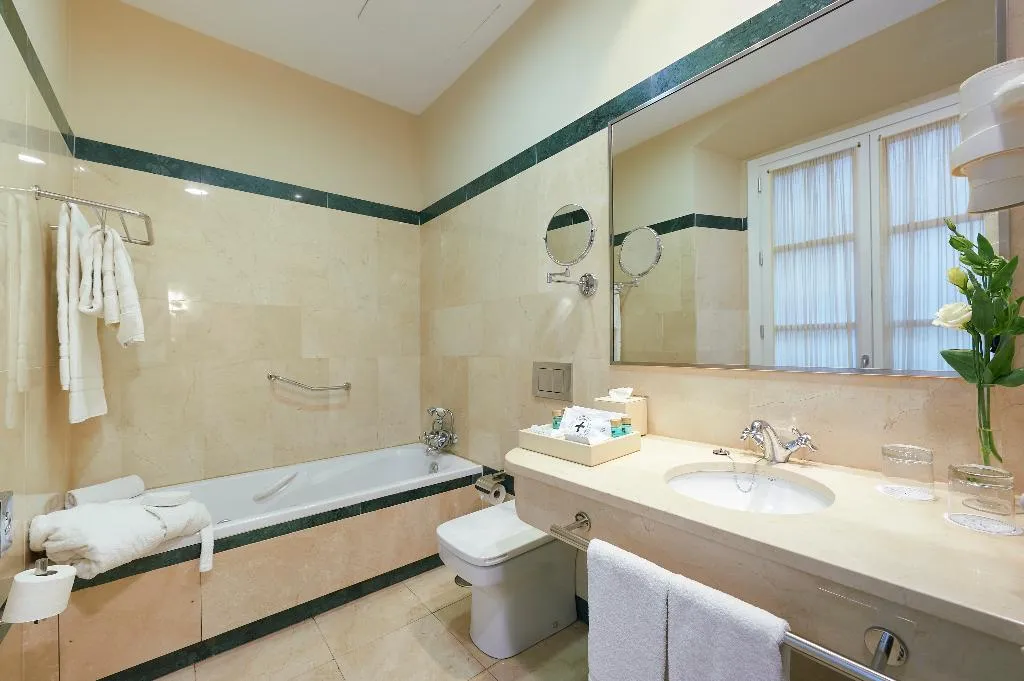 DOUBLE STANDARD Room, Las Casas de El Arenal, Seville