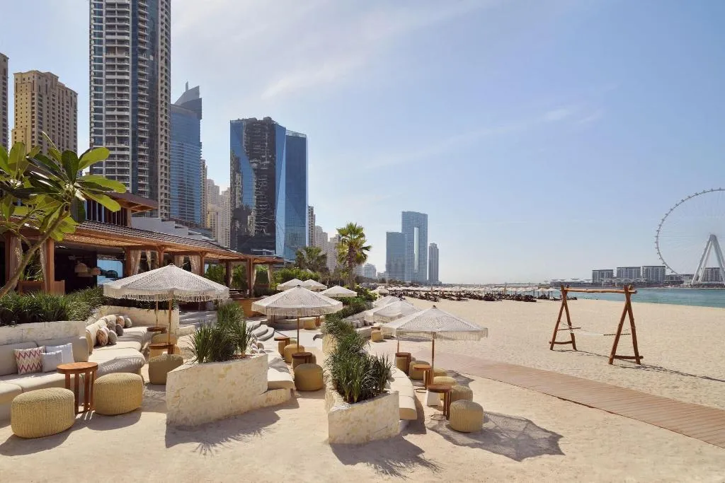 Beach, The Ritz-Carlton, Dubai, Dubai