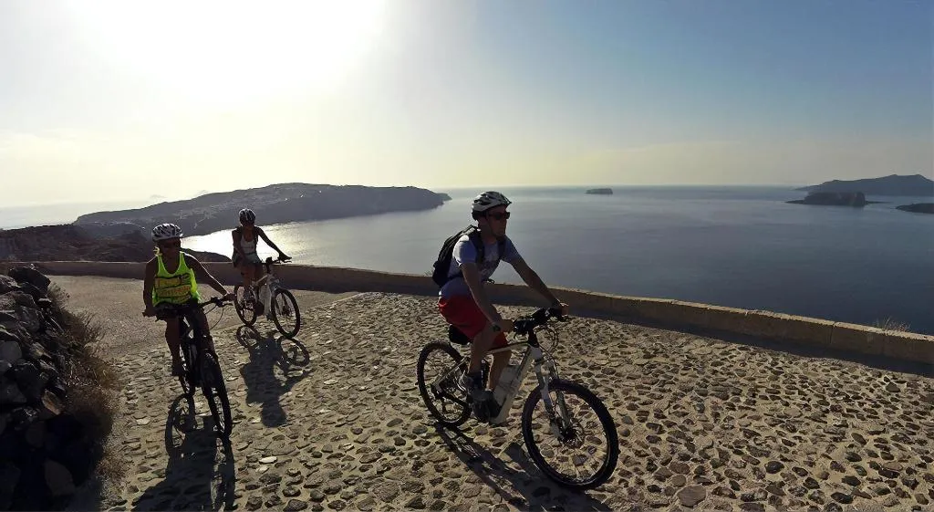 Sports and Entertainment, Cultural House, Santorini