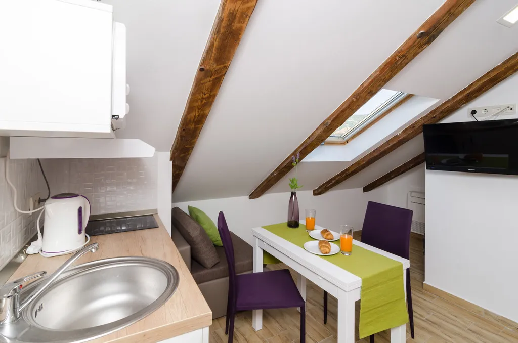 STUDIO SIDE SEA VIEW Room, Lavender Garden Apartments, Dubrovnik