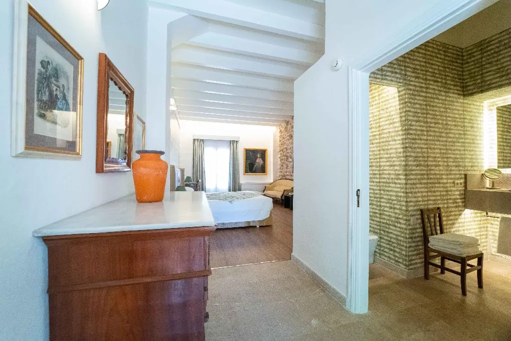 Double or Twin WITH TERRACE Room, Hotel Rural S'Olivaret, Majorca