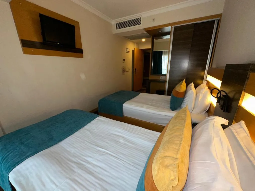 TWIN LAND VIEW Room, Ilayda Hotel, Izmir