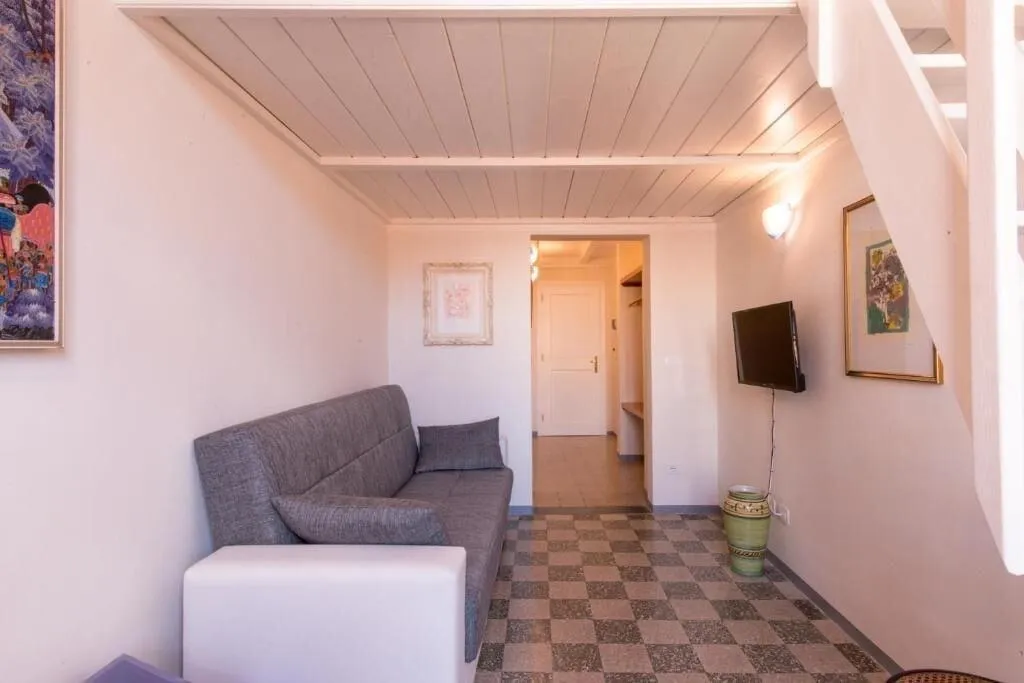 Room, Paravia Suite, Florence