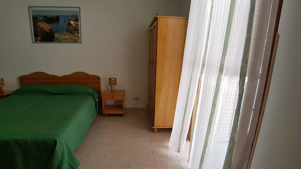 APARTMENT TWO DOUBLE BEDS Room, Casa Vittorio, Catania