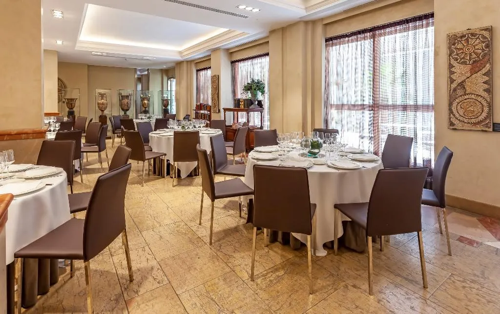 Conferences, Hotel Villa Real, Madrid