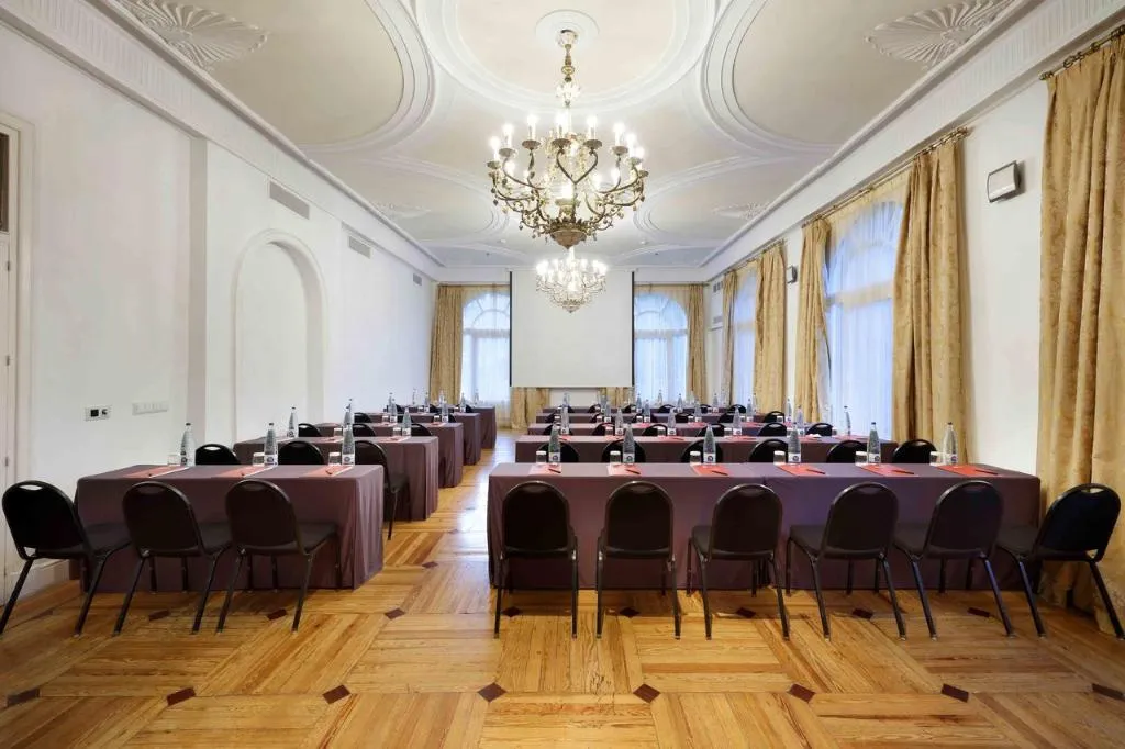 Conferences, Dorma Victoria Palace, Madrid