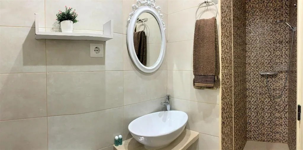 Room, Suites Inn Lagos, Algarve