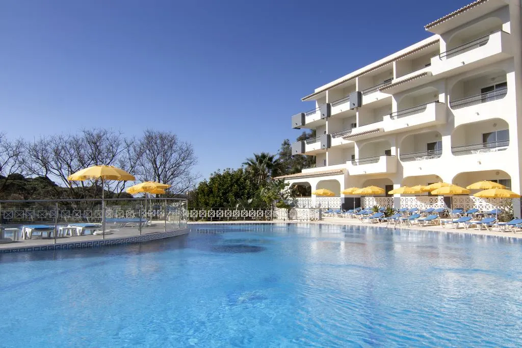 Pool, Luna Miramar Club, Algarve