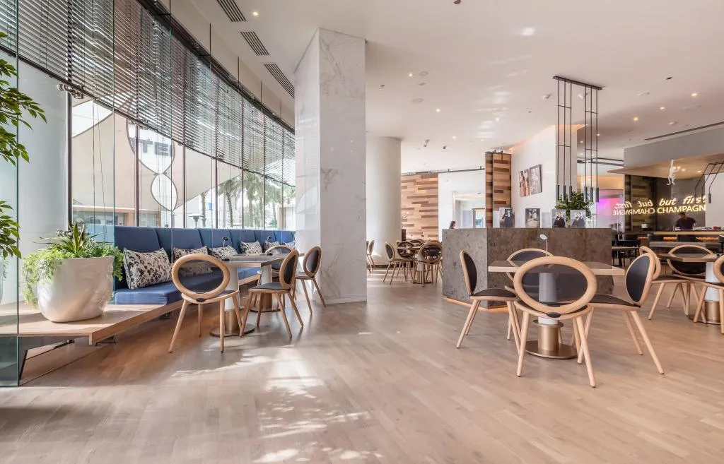 Restaurant, Media One, Dubai