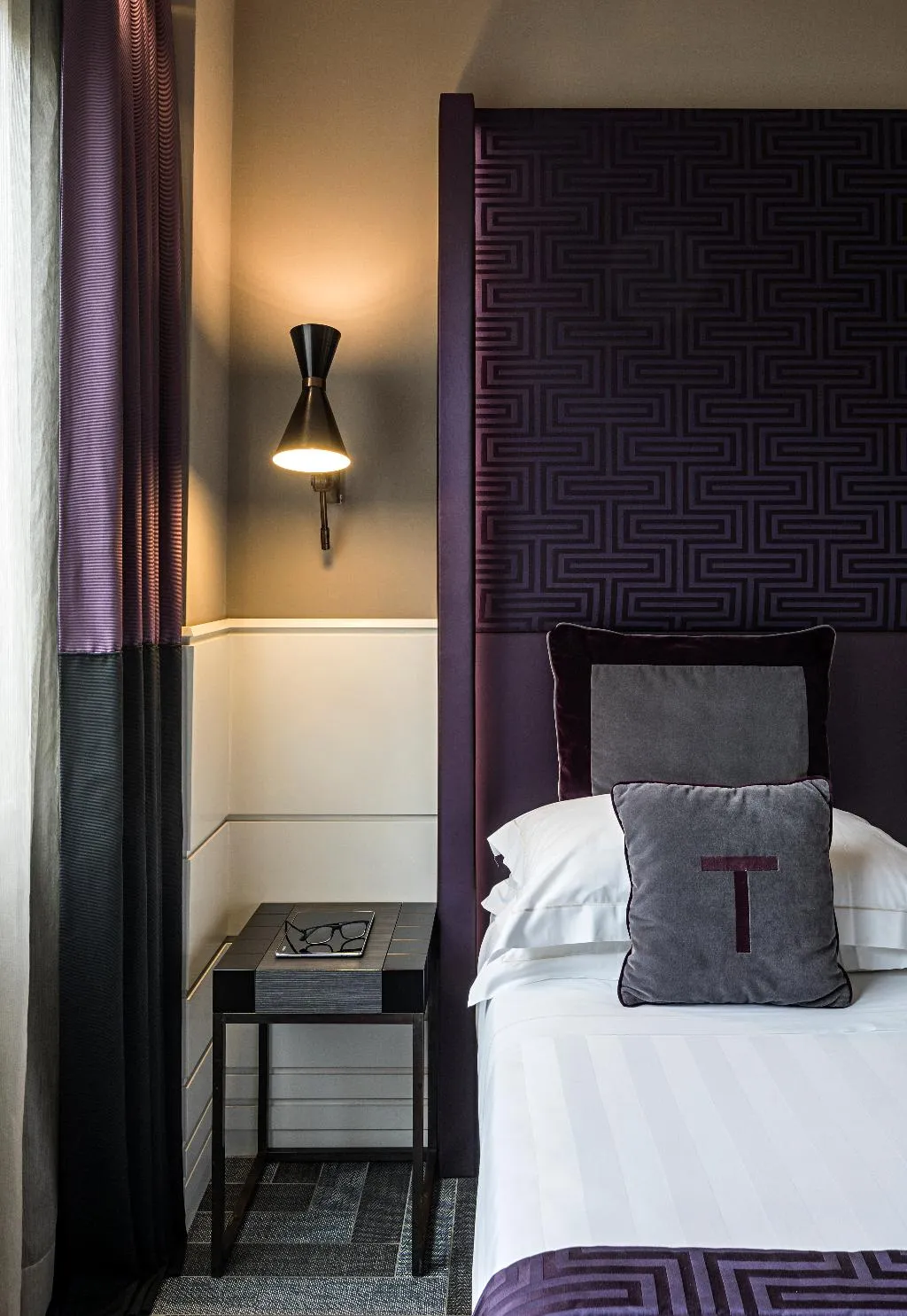 DOUBLE PREMIUM KING BED Room, The Tribune, Part of JDV by Hyatt, Rome