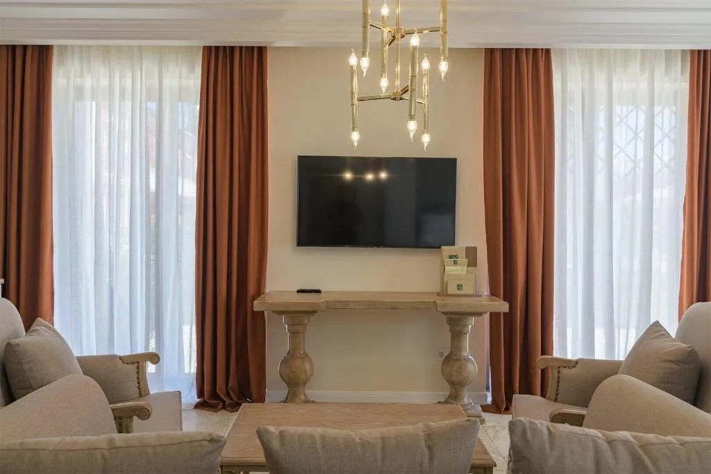 Room, Therma Palace, Varna