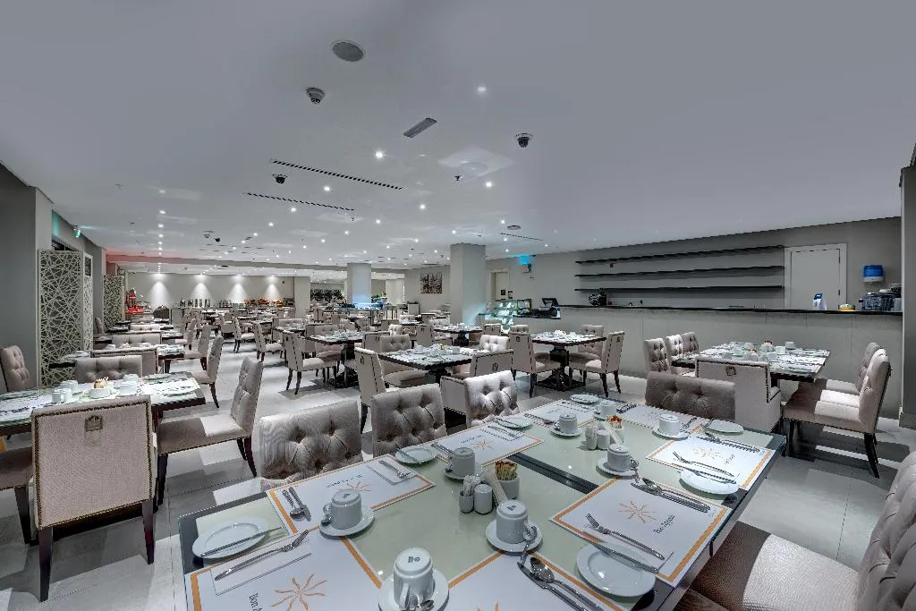 Restaurant, Delta Hotels By Marriott, Dubai Investment Park, Dubai