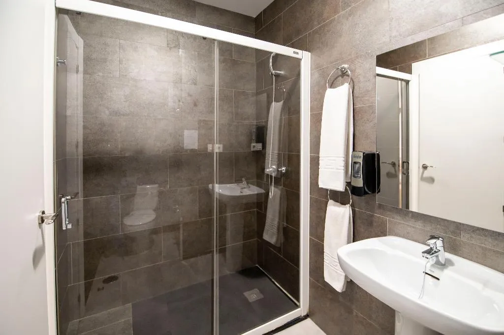 TRIPLE BASIC Room, Hotel Manzanito, Andalucia