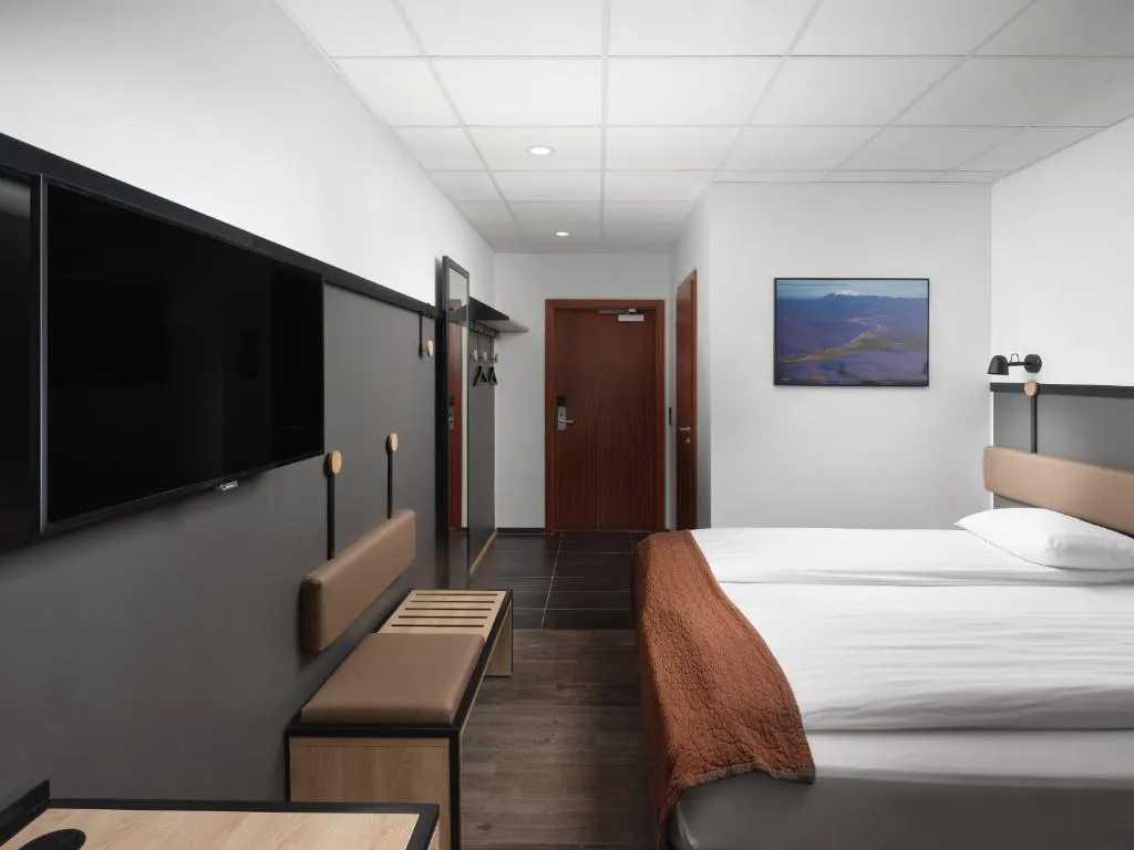 Double or Twin SUPERIOR Room, Cabin Hotel, Reykjavik