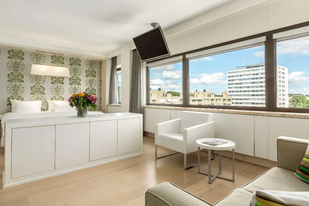 Room, NH Amsterdam Zuid, Amsterdam