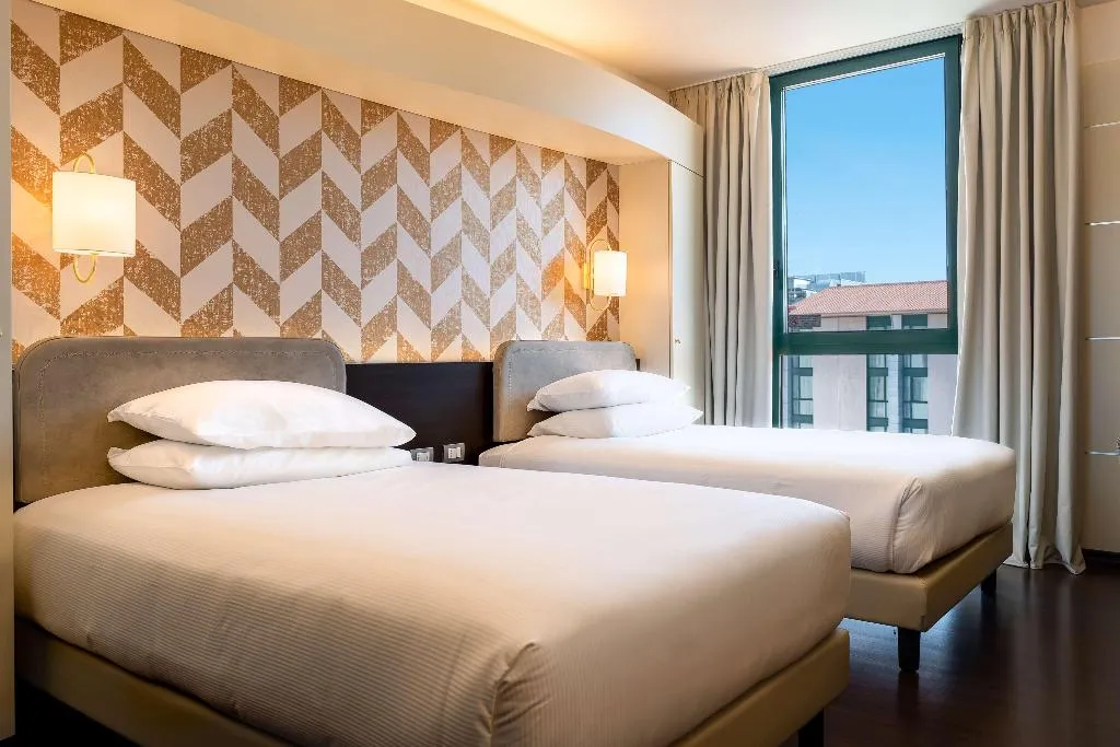 TWIN SUPERIOR Room, Doubletree by Hilton Milan Malpensa Solbiate Olona, Milan