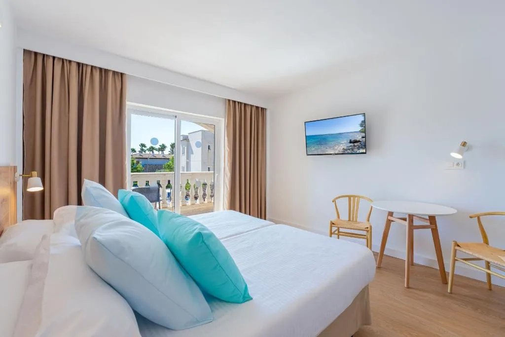 Room, Caprice Isabel Aparthotel, Majorca