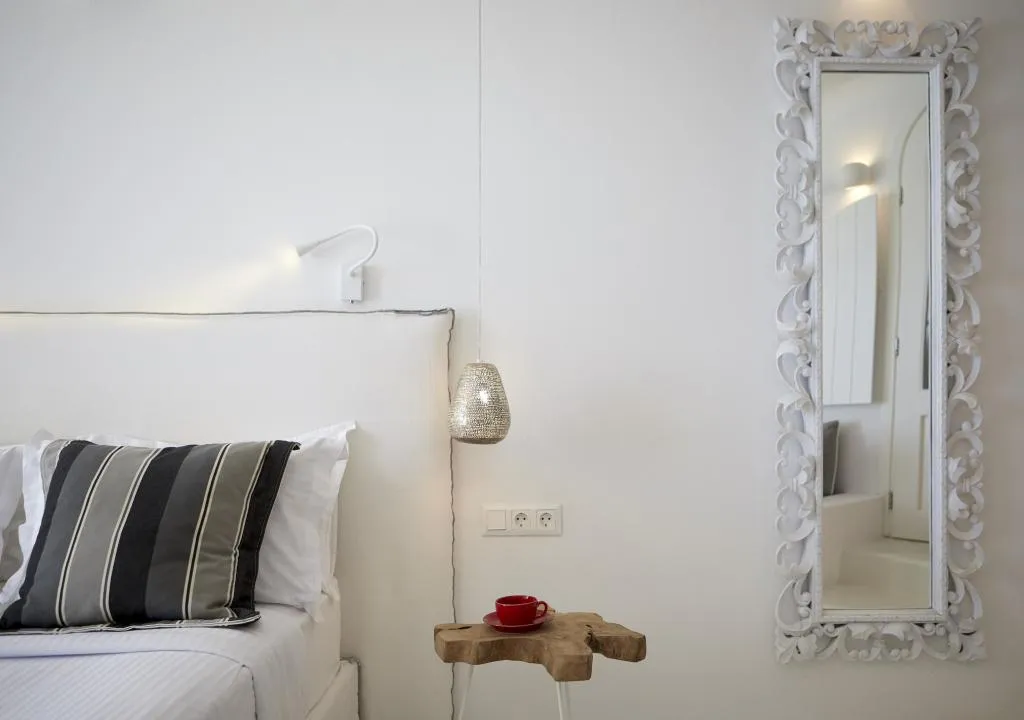 JUNIOR SUITE SEA VIEW WITH PRIVATE POOL Room, Infinity Suites & Dana Villas, Santorini