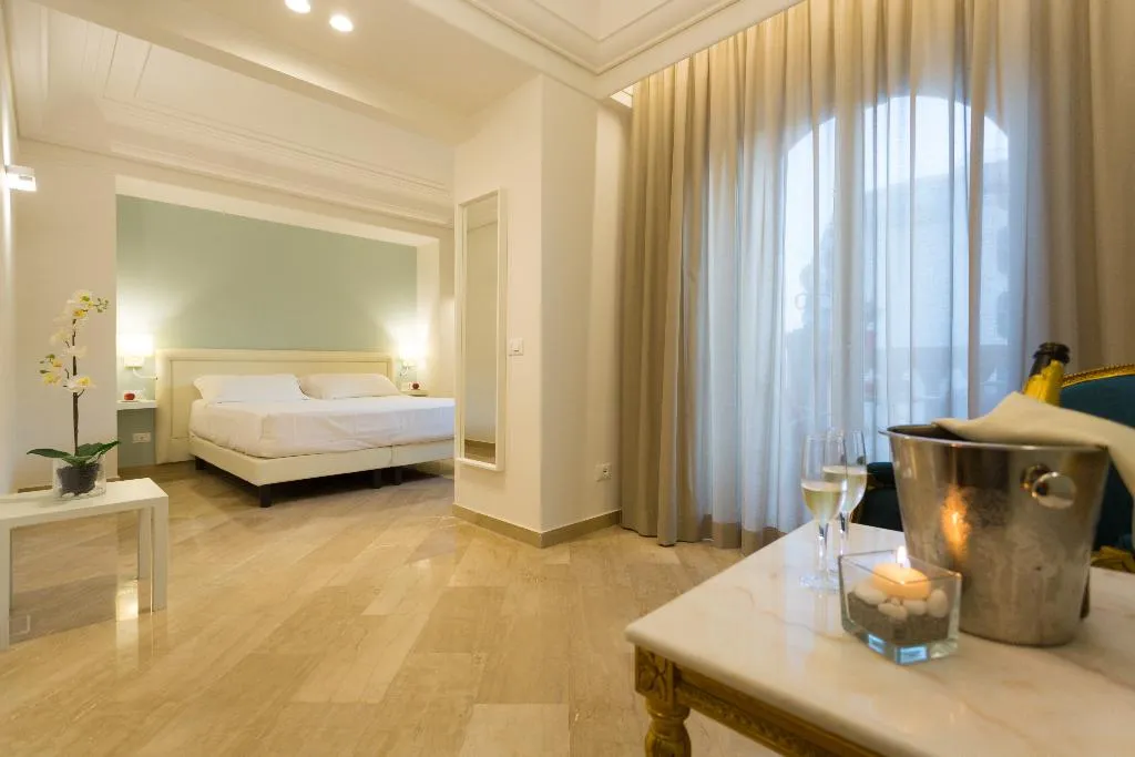 QUADRUPLE SUPERIOR Room, Hellenia Yachting, Catania