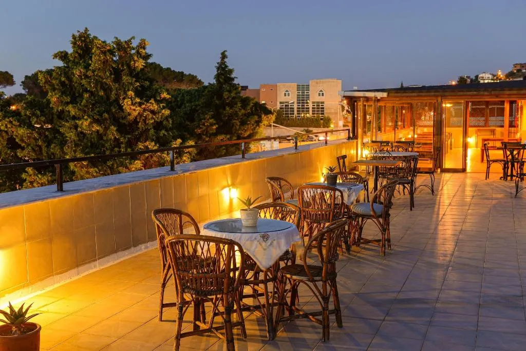 Terrace, Cesurlar Hotel, Izmir