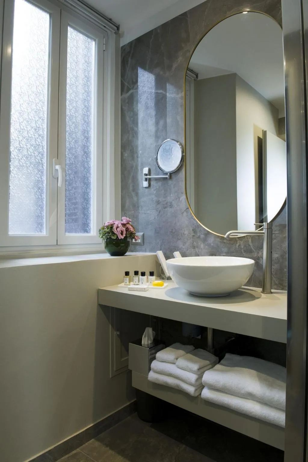 DOUBLE DELUXE ONE BED Room, Antico Albergo del Sole al Pantheon, Rome