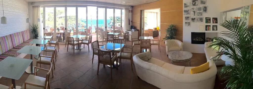 Bar, Hotel Cala Santanyi, Majorca