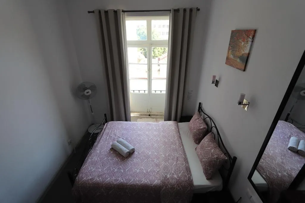 Room, Welcome Hostel, Lisbon