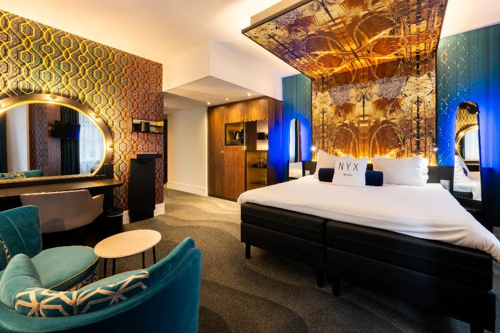 DOUBLE EXECUTIVE Room, NYX Hotel Amsterdam Rembrandt Square, Amsterdam