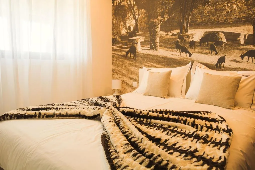 Room, Pousadela Village, Porto