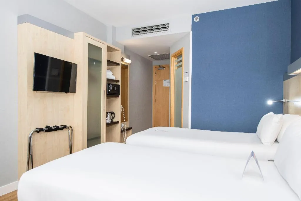 Room STANDARD Room, Holiday Inn Express Barcelona City 22@, Barcelona