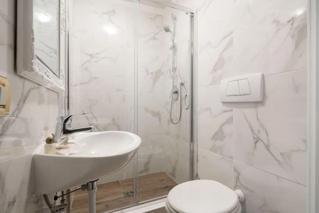 Room, Hotel Herion, Venice