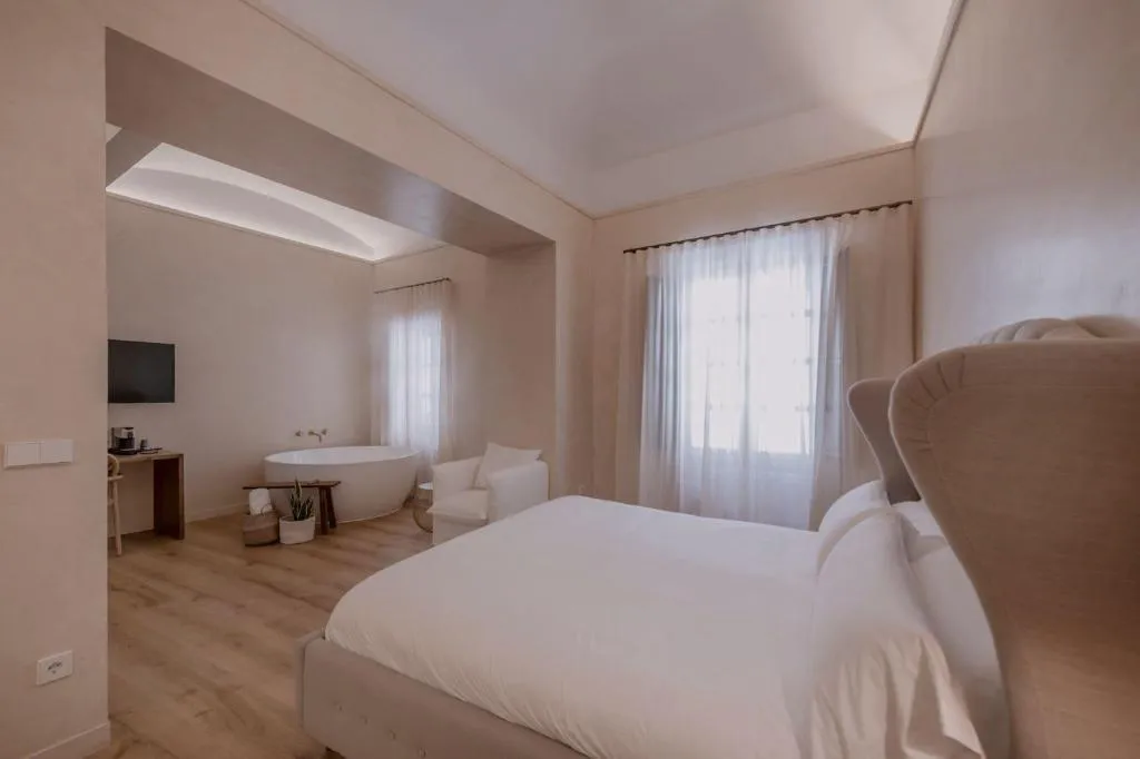 Room, Palau Macelli, Costa Brava
