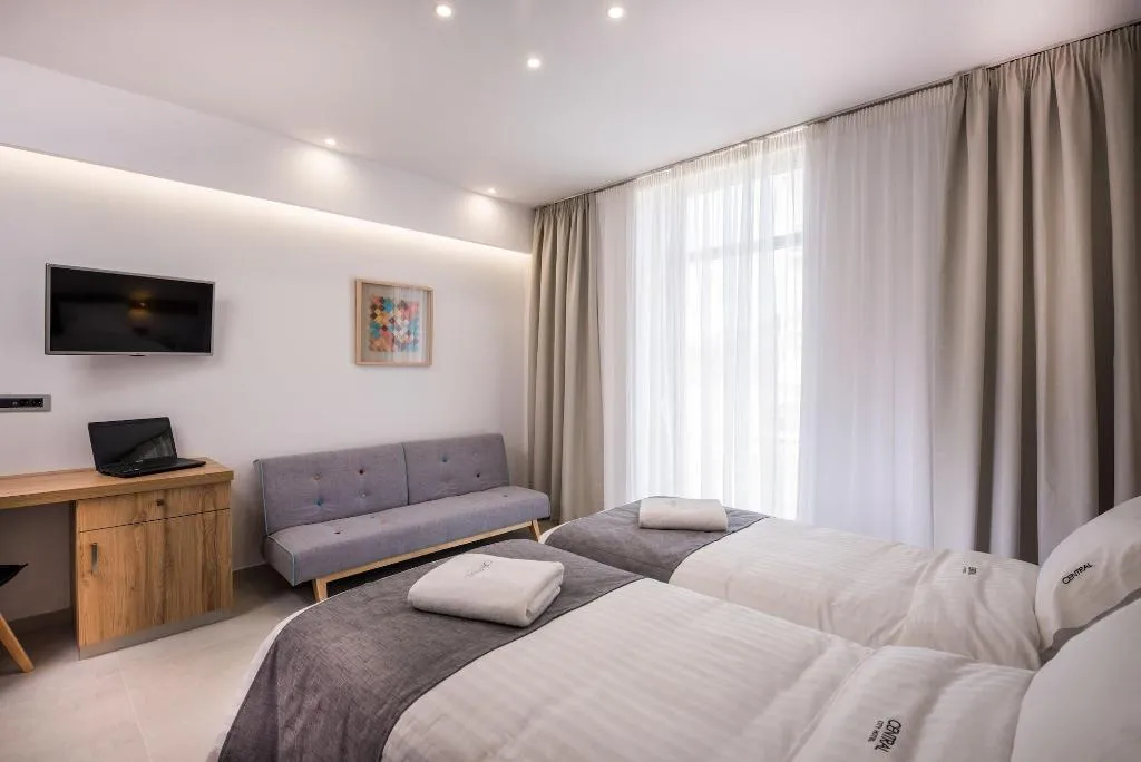 Room, Central City Hotel, Crete