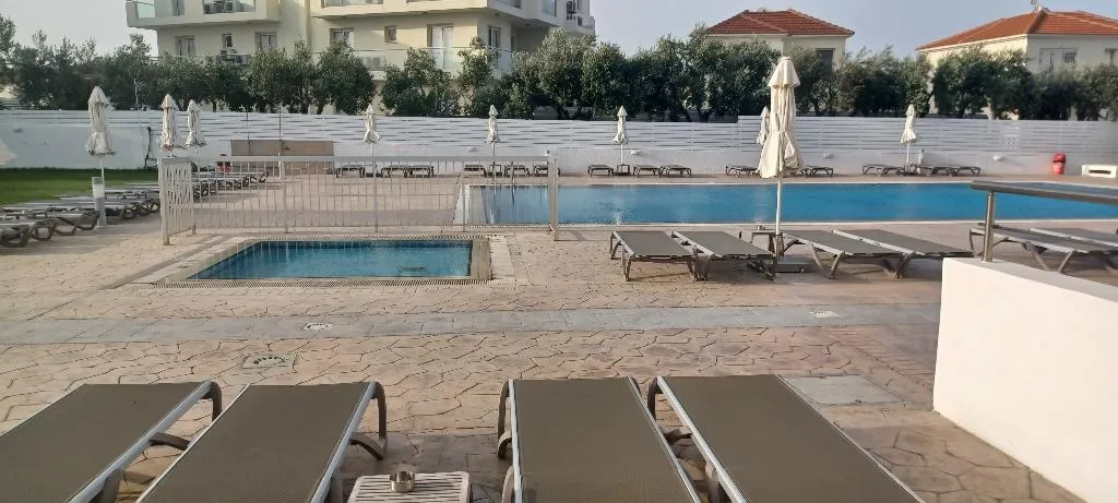 Pool, Livas Hotel Apartments, Cyprus