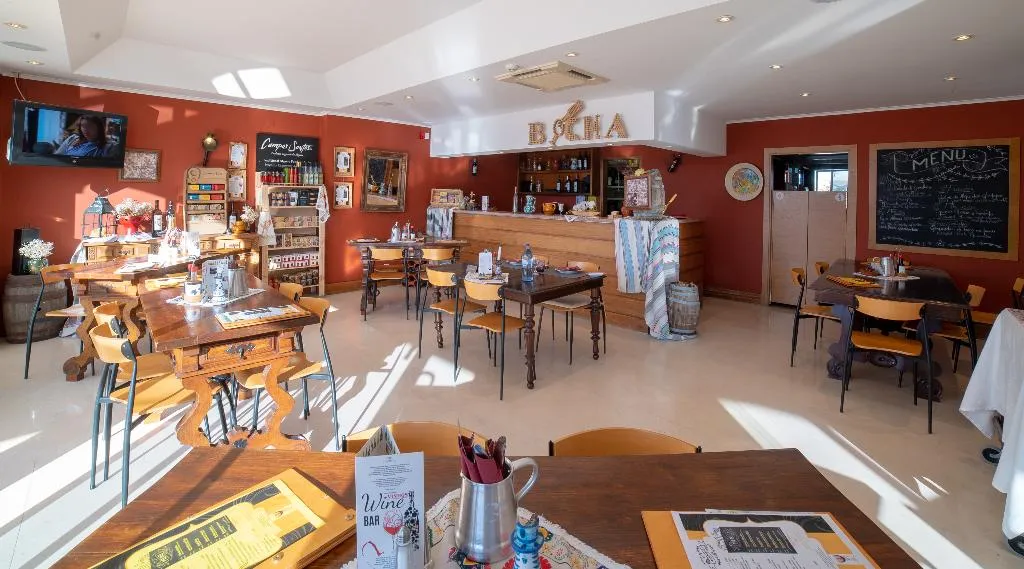 Restaurant, Vila Petra, Algarve