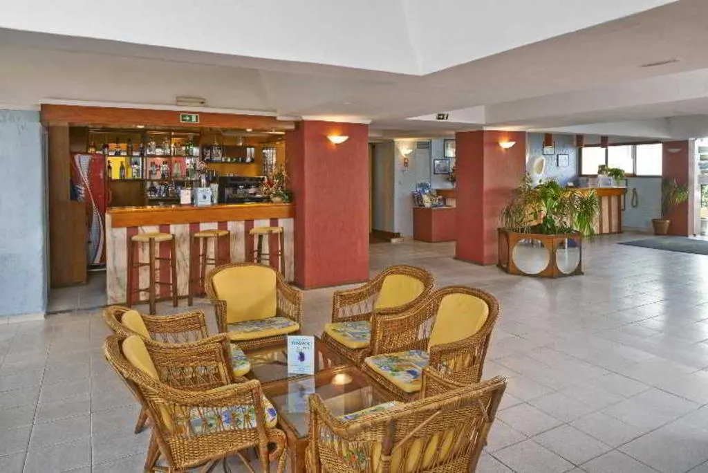 Bar, Cheerfulway Ouravista, Algarve