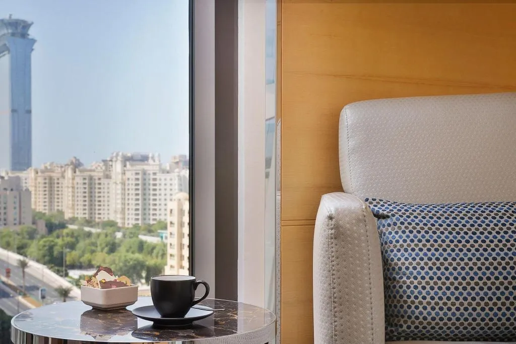 Room, Marriott Resort Palm Jumeirah Dubai, Dubai