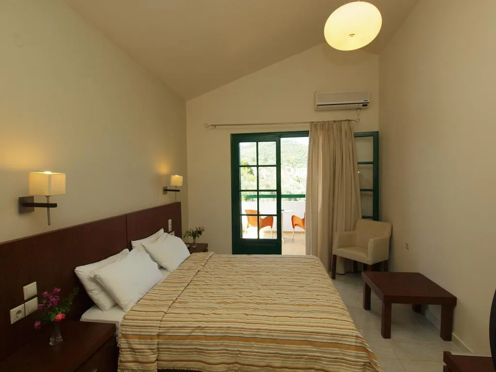 SUITE SEA VIEW TWO BEDROOMS Room, Skiathos Club Hotel & Suites, Skiathos