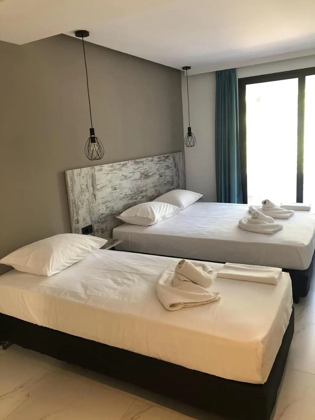 Room, Evita Blue, Athens