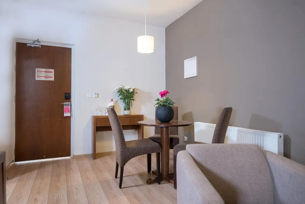 SUITE EXECUTIVE Room, Rodon Hotel And Resort, Cyprus