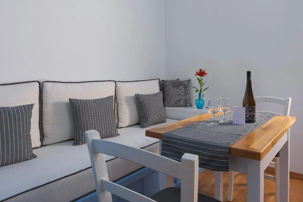 APARTMENT DELUXE SEA VIEW Room, ASymi Residences, Rhodes